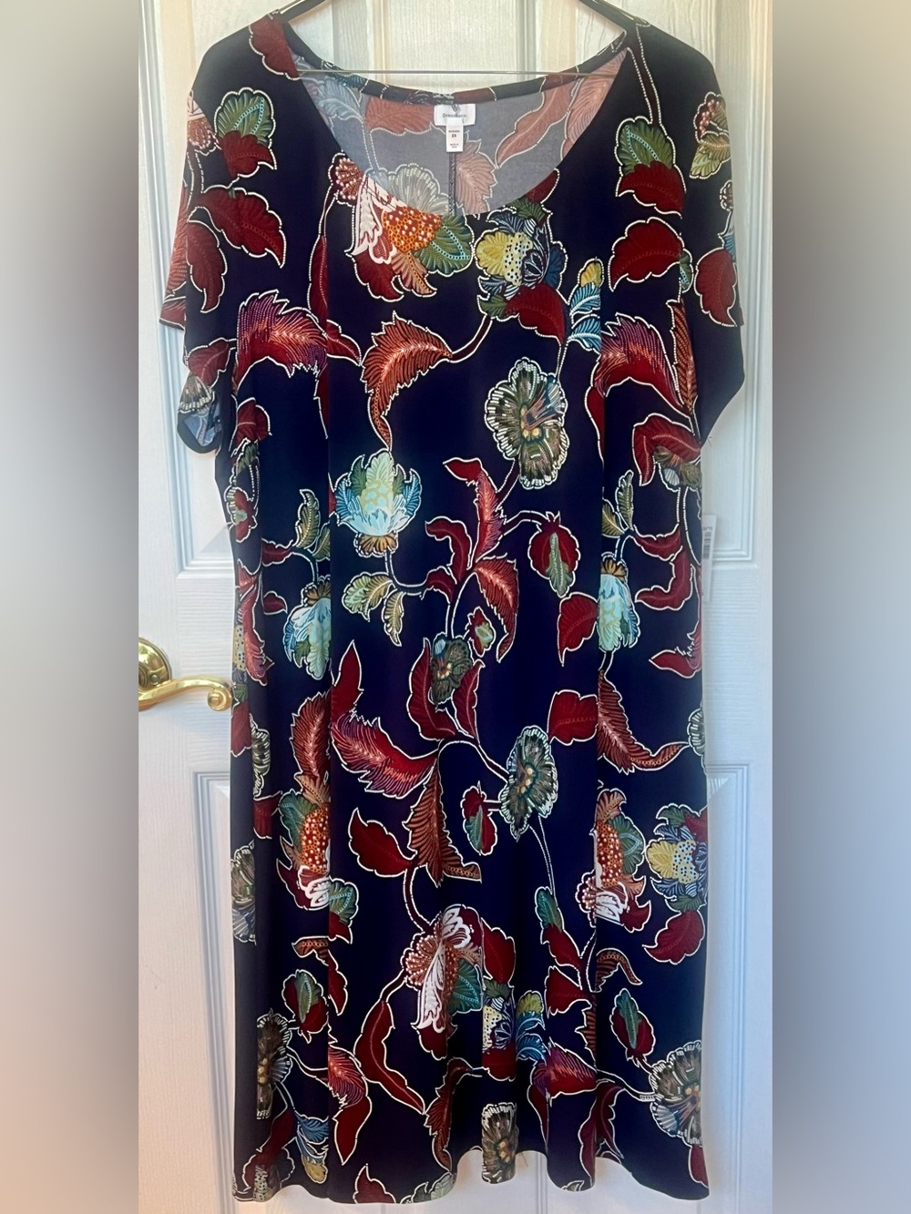 NWT Dress Barn Womens Dress Women’s Sz 2X short Sleeves Scoop Neck Floral Print